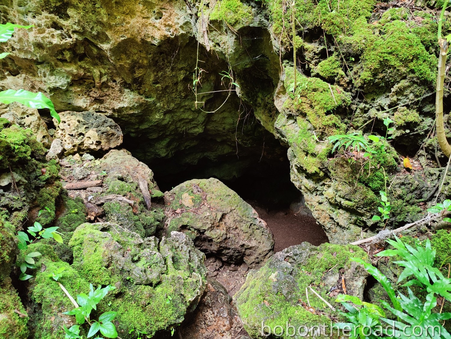Guam Pagat Cave 02