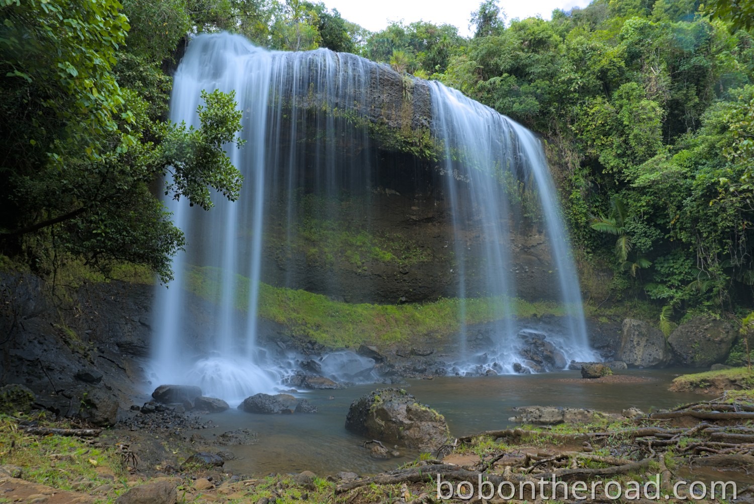 Ngardmau Waterfall 01