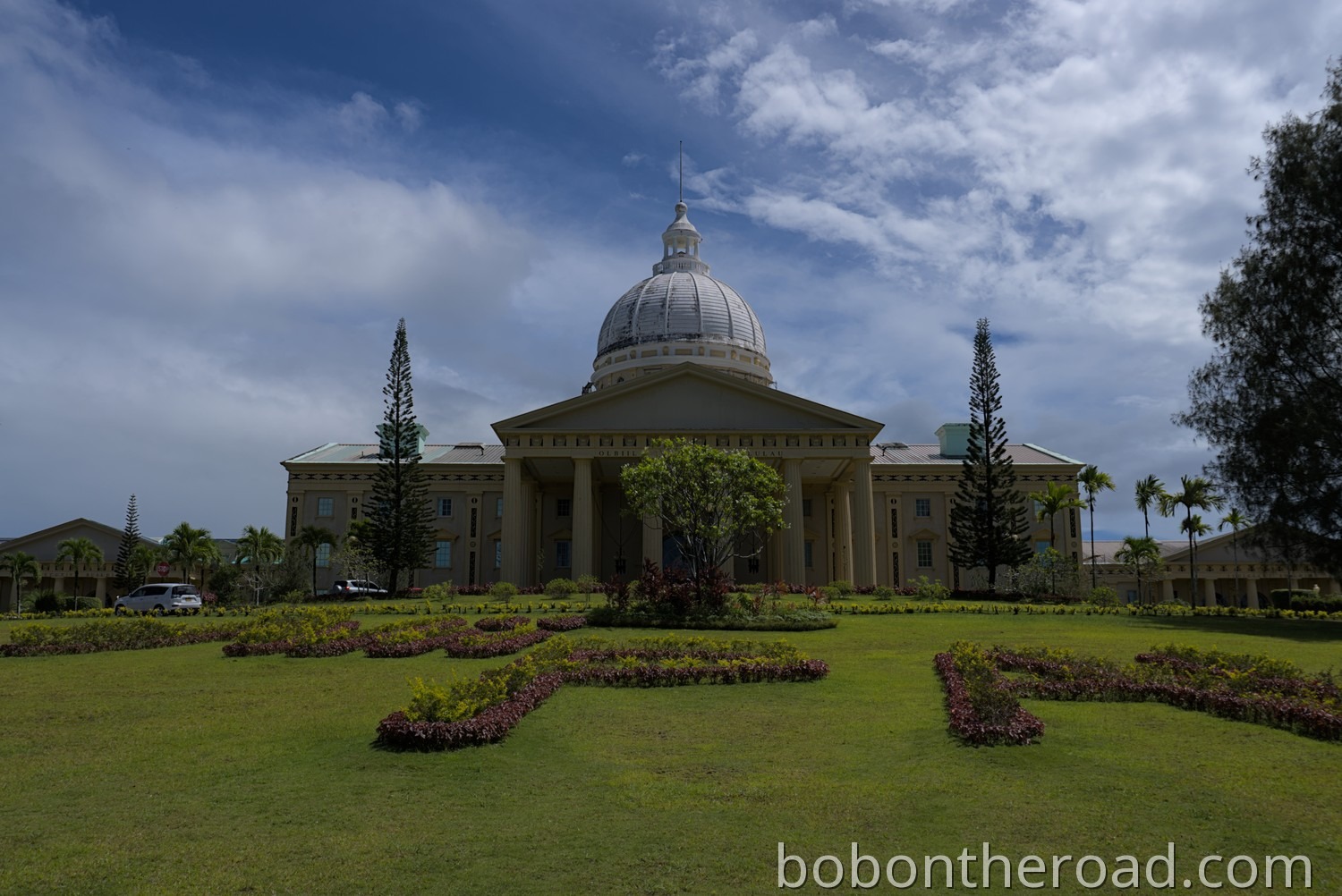 Palau Capitol 01
