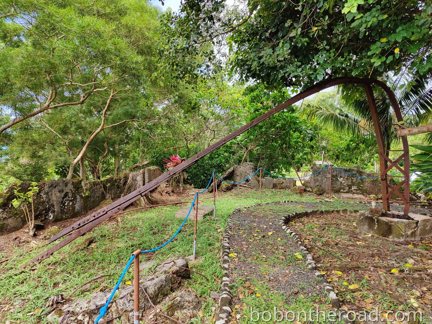 Palau Japanese WW2 Lighthouse 01