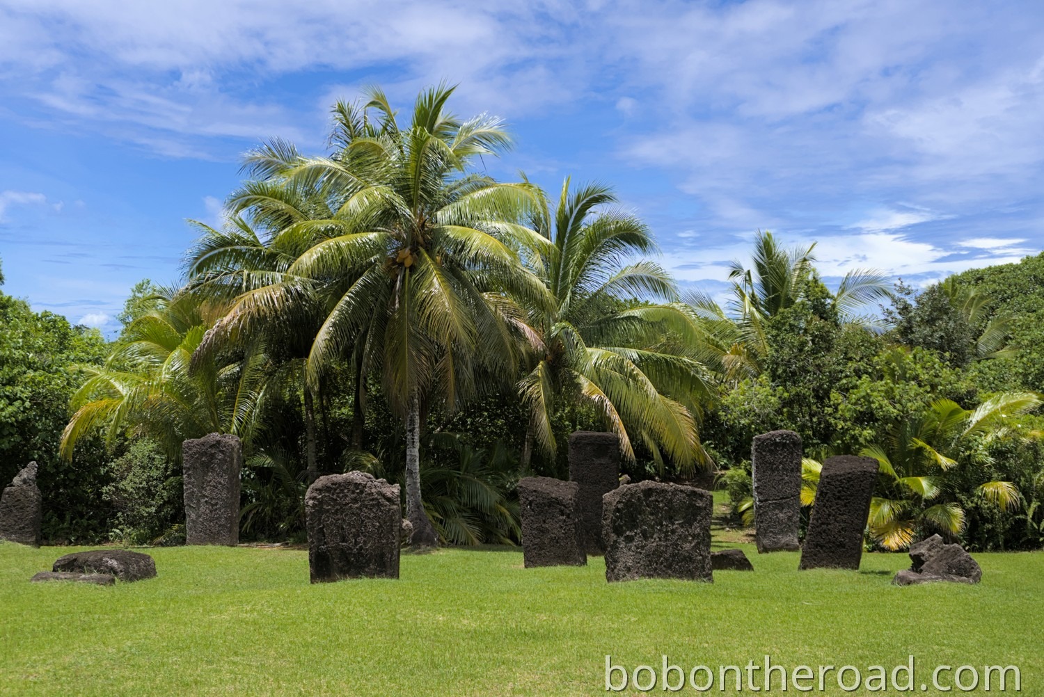 Palau Stein Monolith 01