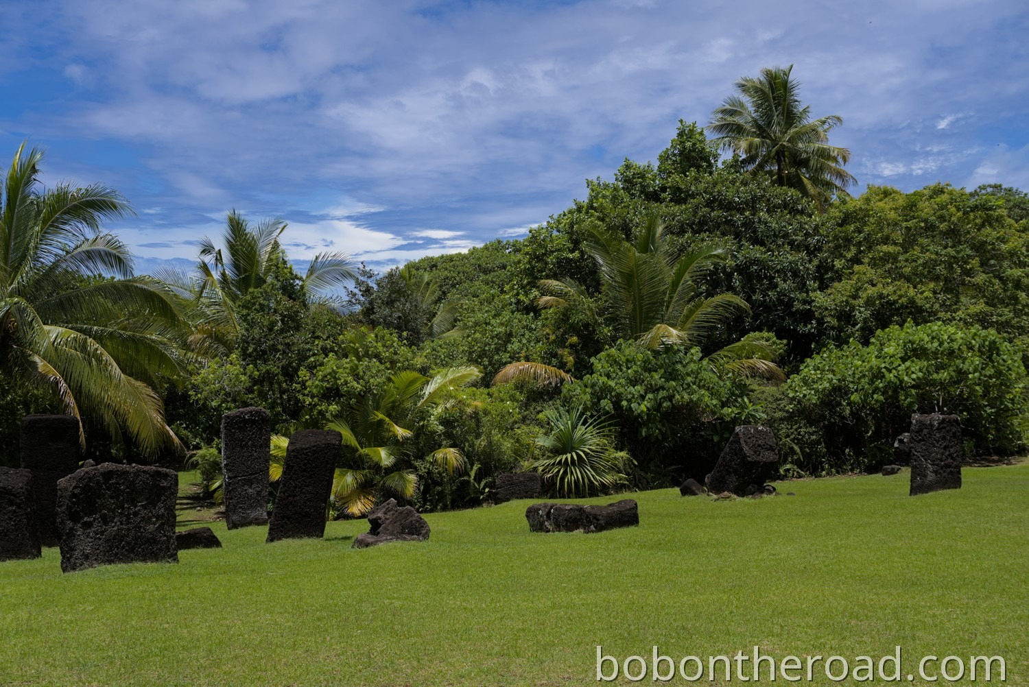 Palau Stein Monolith 02